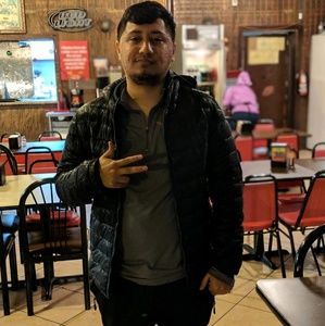 Meet your Posher, Alejandro